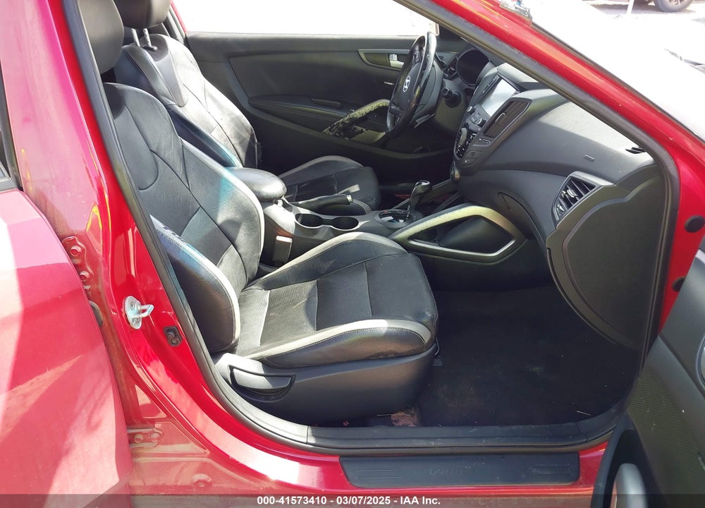 2016 HYUNDAI VELOSTER VIN: KMHTC6AE1GU258348