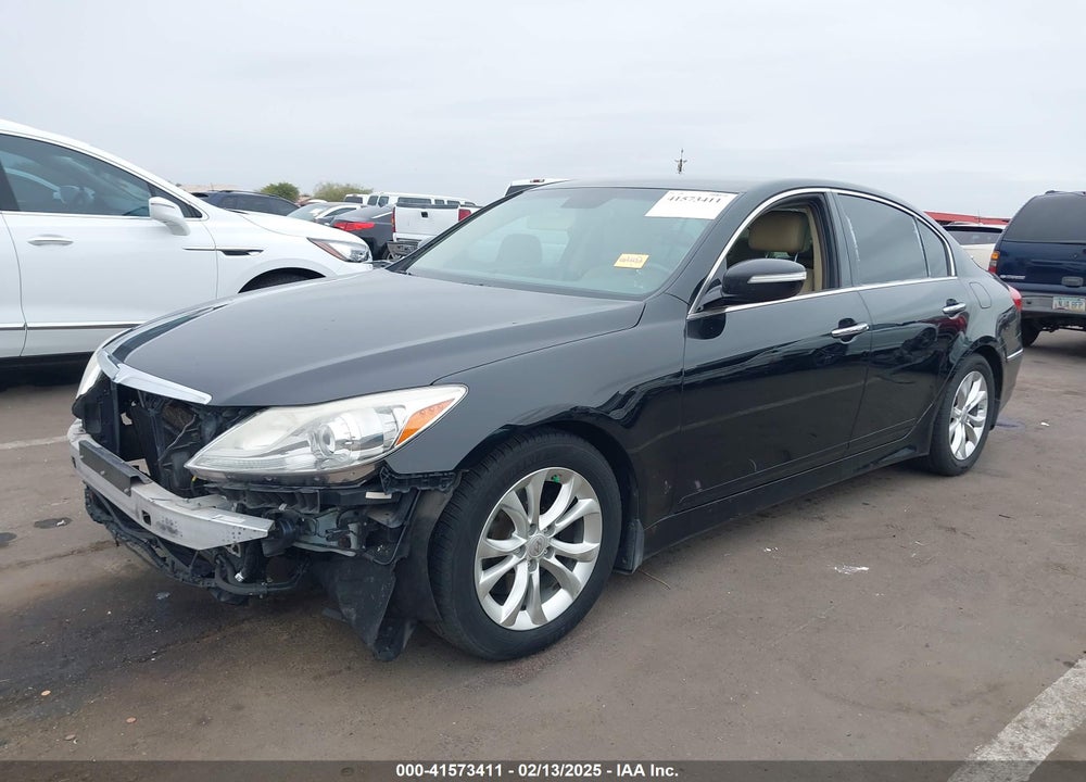 2013 HYUNDAI GENESIS VIN: KMHGC4DD2DU251784