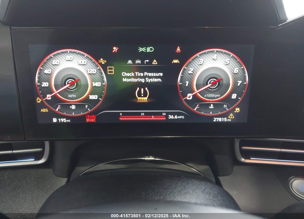 2024 HYUNDAI ELANTRA VIN: KMHLM4DG2RU655830
