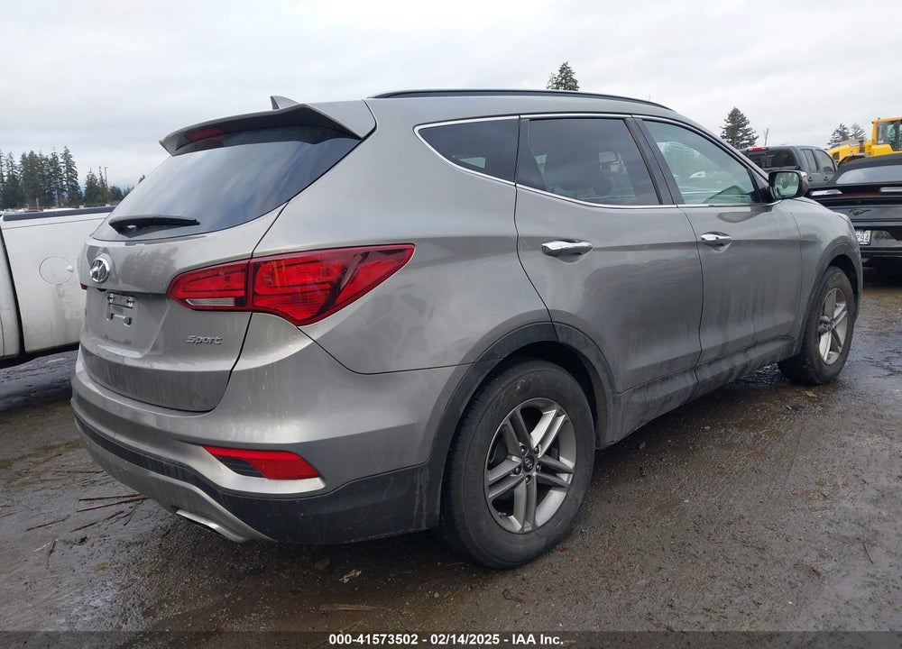 2017 HYUNDAI SANTA FE SPORT 2.4L VIN: 5NMZU3LB8HH052384