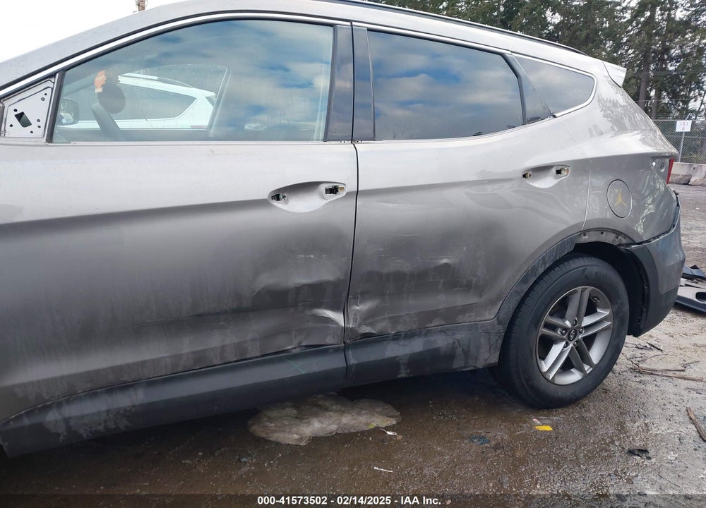 2017 HYUNDAI SANTA FE SPORT 2.4L VIN: 5NMZU3LB8HH052384