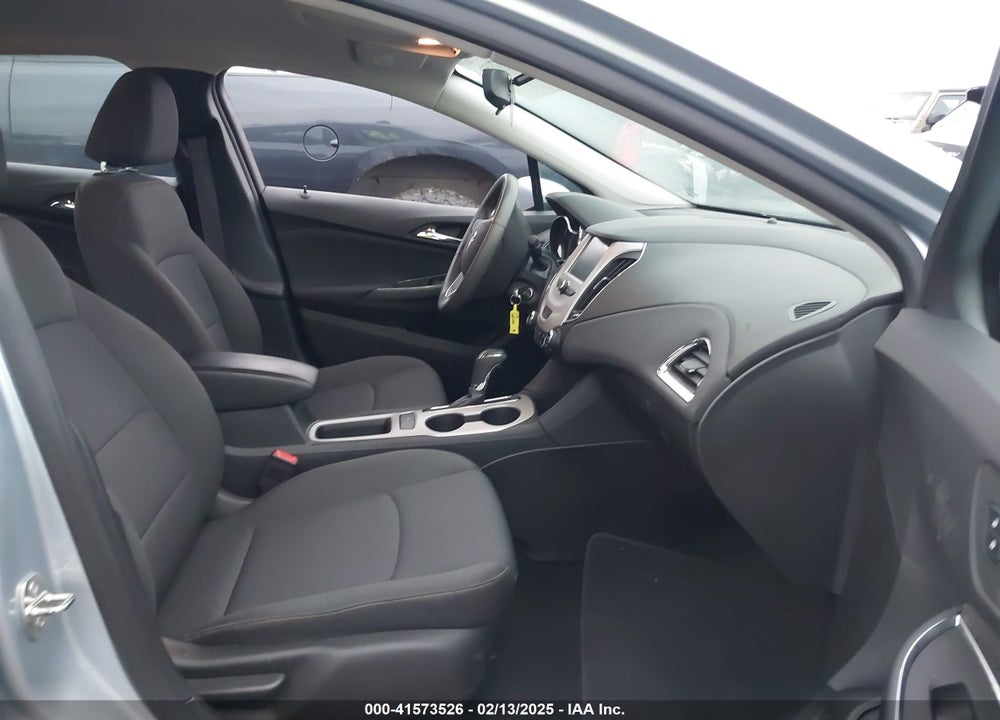 2017 CHEVROLET CRUZE VIN: 3G1BC5SM1HS558188