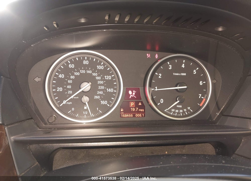 2008 BMW 528XI VIN: WBANV13528CZ53661