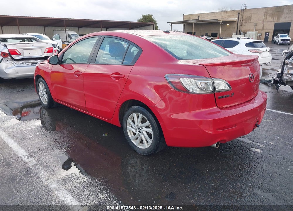 2011 MAZDA MAZDA3 VIN: JM1BL1U52B1357902