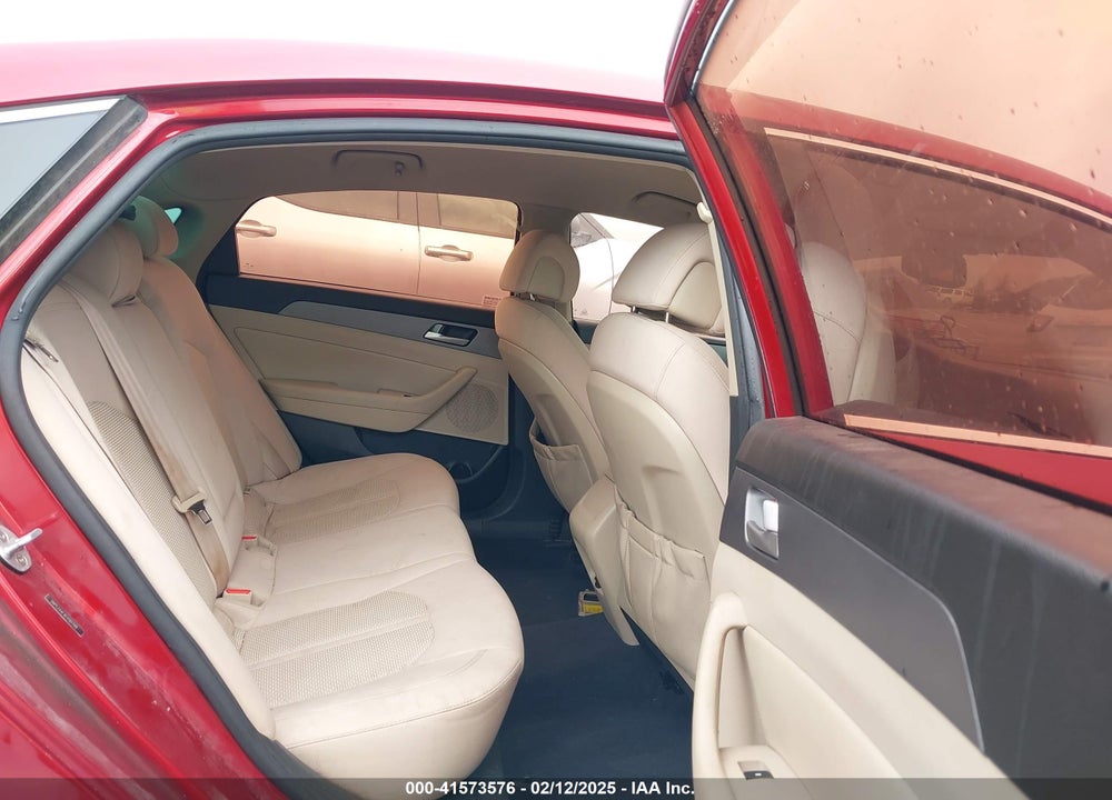 2015 HYUNDAI SONATA SE VIN: 5NPE24AFXFH161199