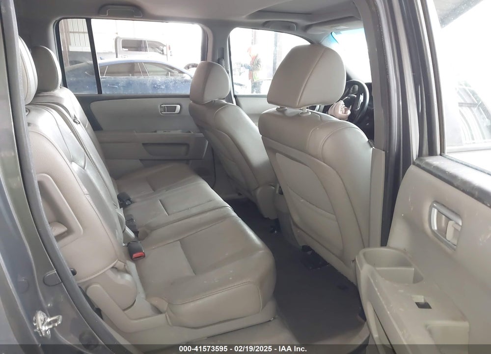 2012 HONDA PILOT VIN: 5FNYF3H52CB020484