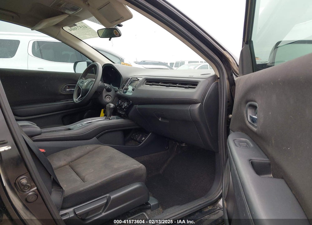 2016 HONDA HR-V LX VIN: 3CZRU5H33GM752736