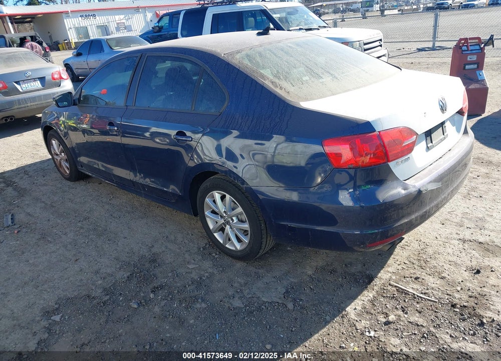 2011 VOLKSWAGEN JETTA VIN: 3VWDX7AJ3BM321590