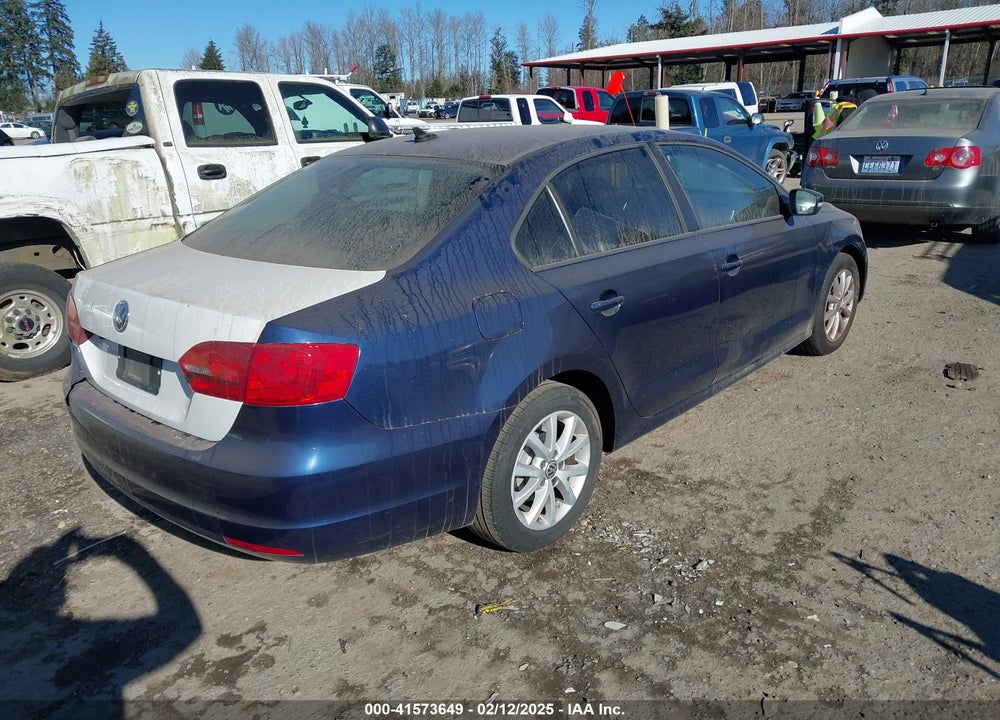 2011 VOLKSWAGEN JETTA VIN: 3VWDX7AJ3BM321590