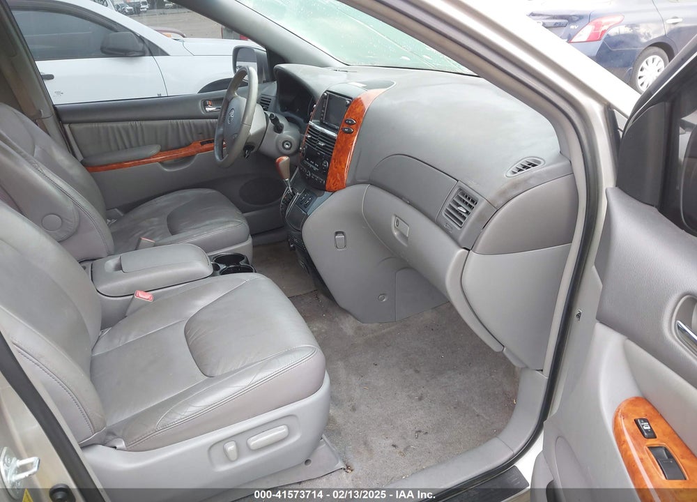 2009 TOYOTA SIENNA XLE VIN: 5TDZK22C99S234832