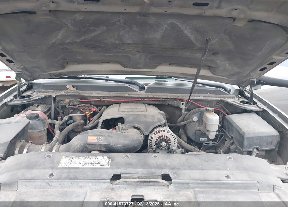 2008 CHEVROLET SUBURBAN 1500 LT VIN: 1GNFC16008J226762