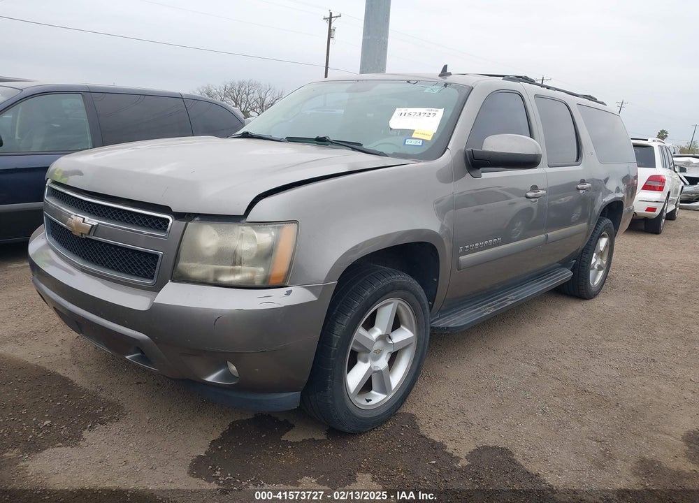 2008 CHEVROLET SUBURBAN 1500 LT VIN: 1GNFC16008J226762