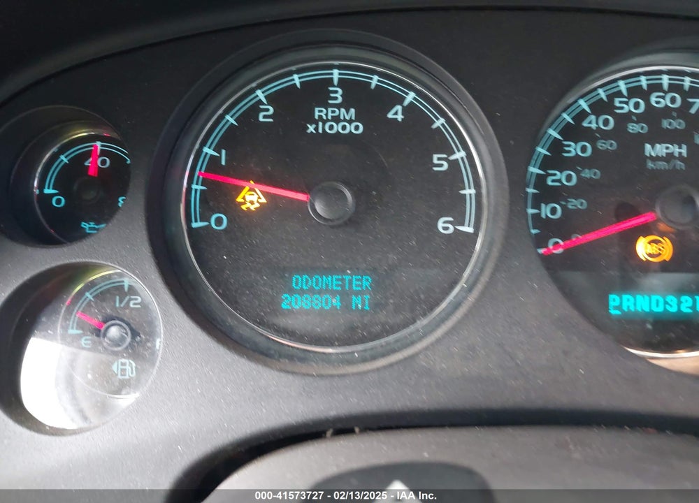 2008 CHEVROLET SUBURBAN 1500 LT VIN: 1GNFC16008J226762