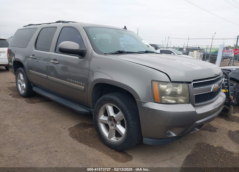 2008 CHEVROLET SUBURBAN 1500 LT VIN: 1GNFC16008J226762