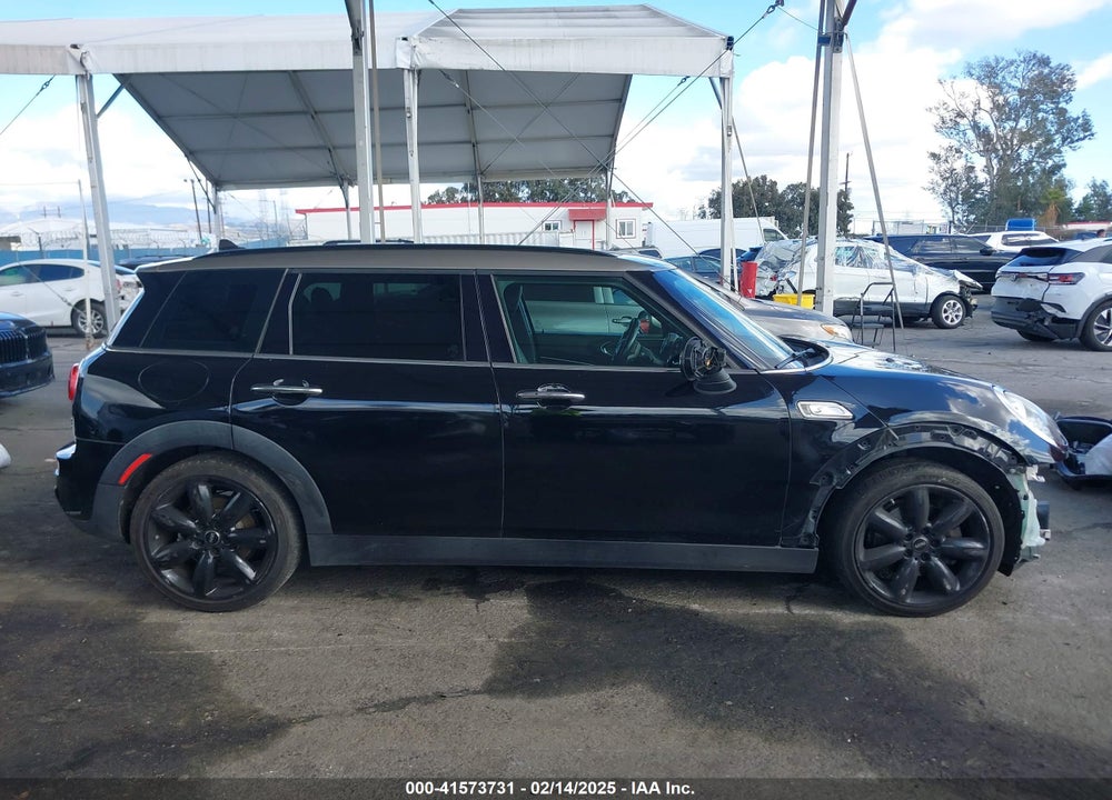 2016 MINI CLUBMAN VIN: WMWLN9C5XG2B31123