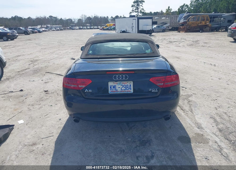 2010 AUDI A5 VIN: WAUVFAFH1AN008035