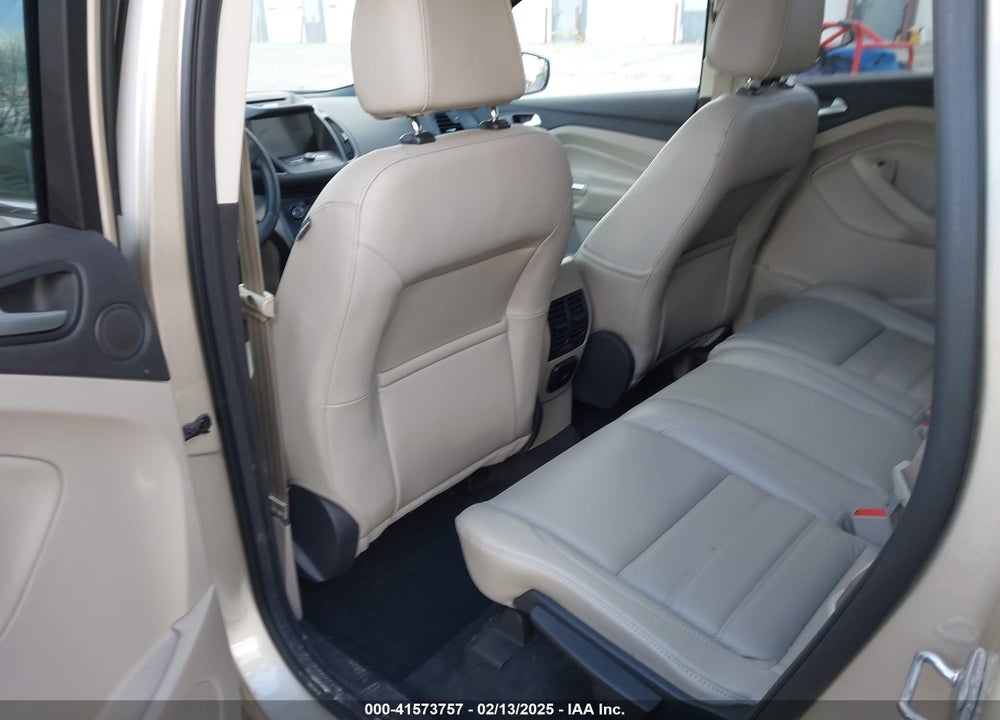 2017 FORD ESCAPE SE VIN: 1FMCU9GD9HUB76947