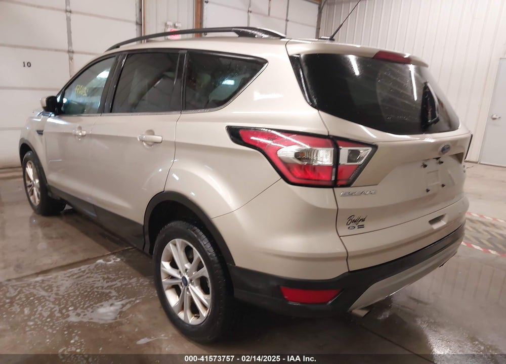 2017 FORD ESCAPE SE VIN: 1FMCU9GD9HUB76947