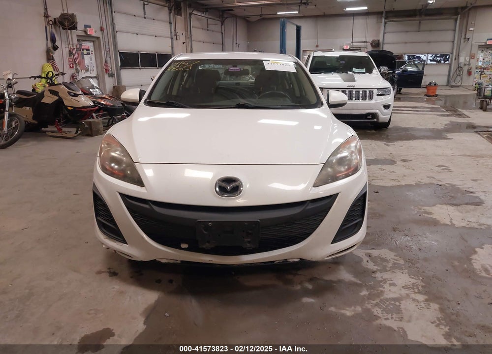 2011 MAZDA 3 I SPORT VIN: JM1BL1UG9B1901393