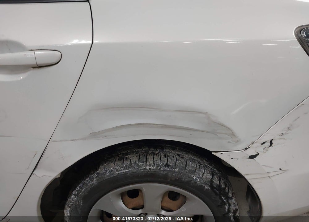 2011 MAZDA 3 I SPORT VIN: JM1BL1UG9B1901393