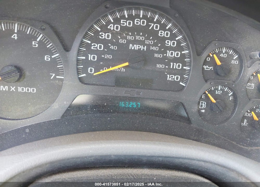 2002 CHEVROLET TRAILBLAZER LT VIN: 1GNDS13S822513896