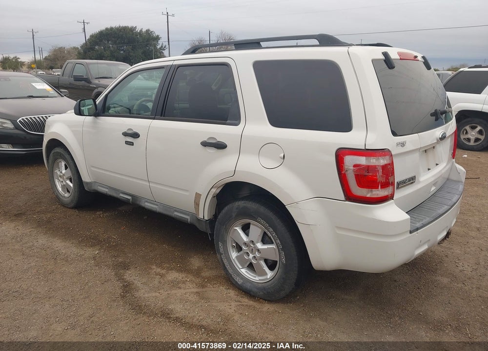 2010 FORD ESCAPE XLT VIN: 1FMCU0DG8AKC88909