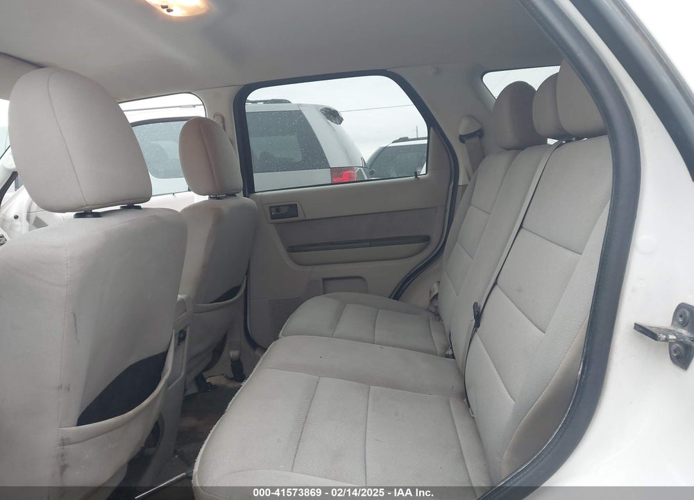 2010 FORD ESCAPE XLT VIN: 1FMCU0DG8AKC88909