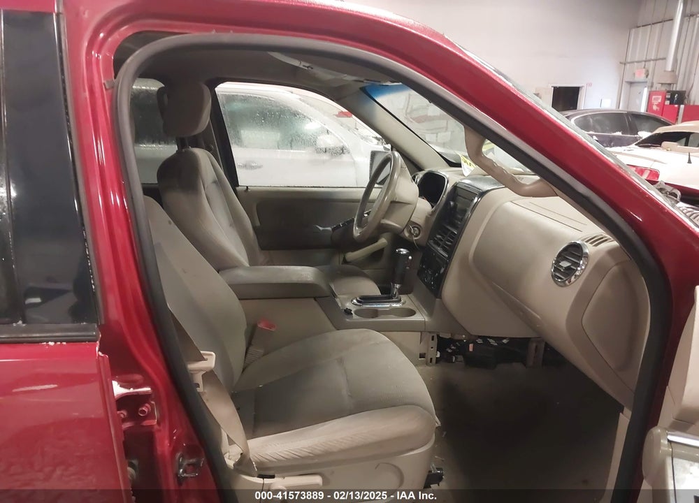 2007 FORD EXPLORER XLT VIN: 1FMEU63E87UB51591