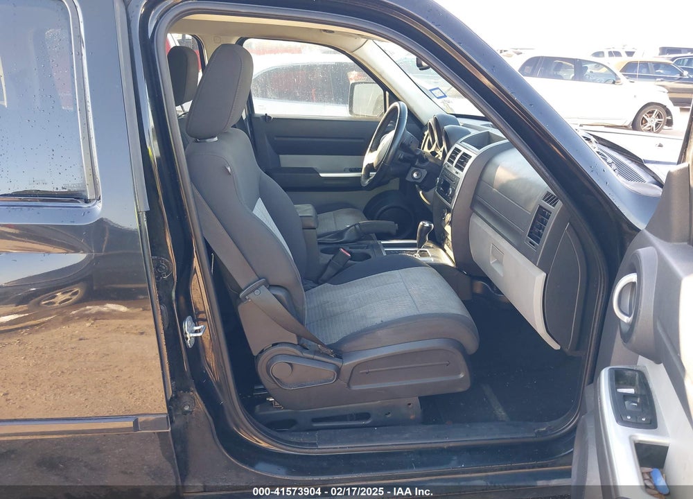 2007 DODGE NITRO VIN: 1D8GT58K97W666680