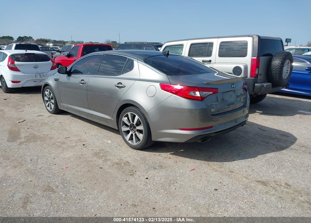 2013 KIA OPTIMA VIN: 5XXGR4A63DG247659