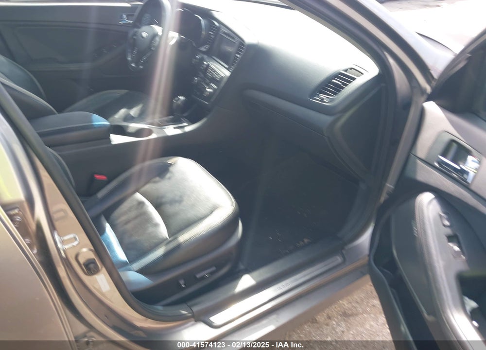 2013 KIA OPTIMA VIN: 5XXGR4A63DG247659