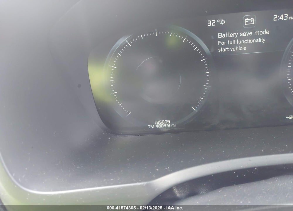 2016 VOLVO XC90 T6 MOMENTUM VIN: YV4A22PK6G1046225