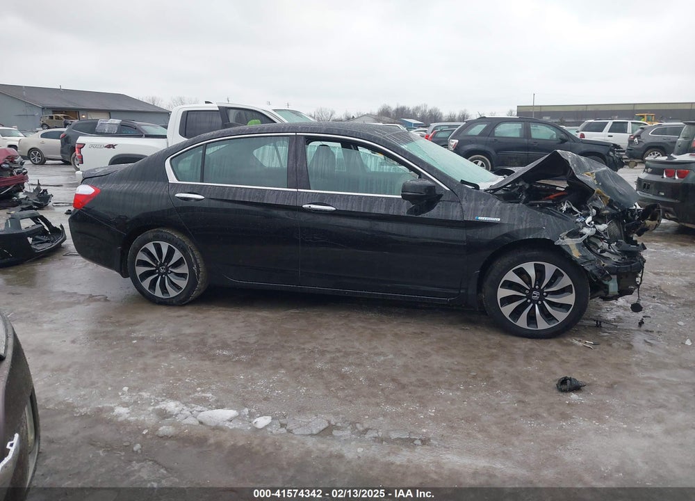 2014 HONDA ACCORD HYBRID VIN: 1HGCR6F39EA002145