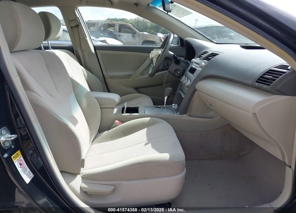2011 TOYOTA CAMRY LE VIN: 4T1BF3EK0BU141323