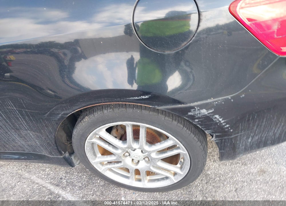 2007 SCION TC VIN: JTKDE167670180309