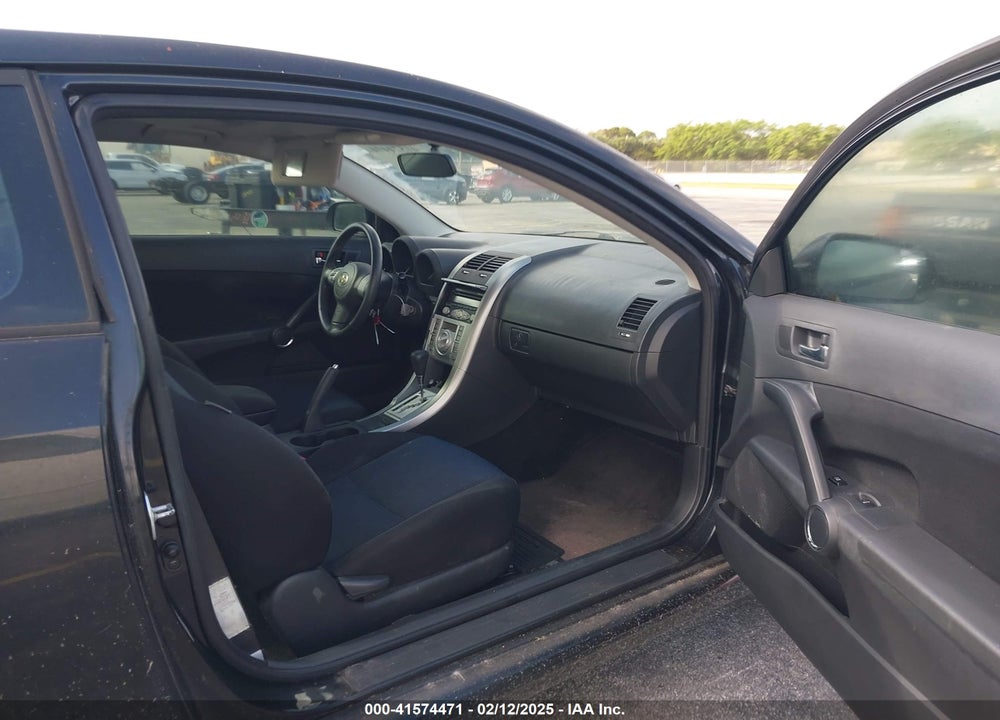 2007 SCION TC VIN: JTKDE167670180309
