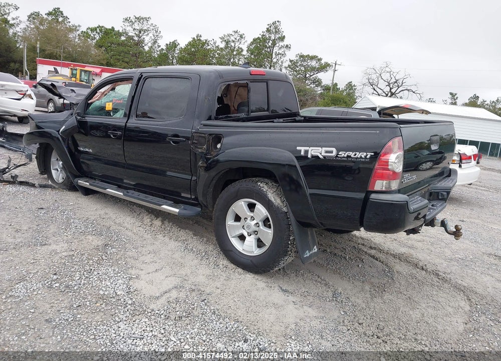 2015 TOYOTA TACOMA VIN: 5TFLU4EN3FX142646