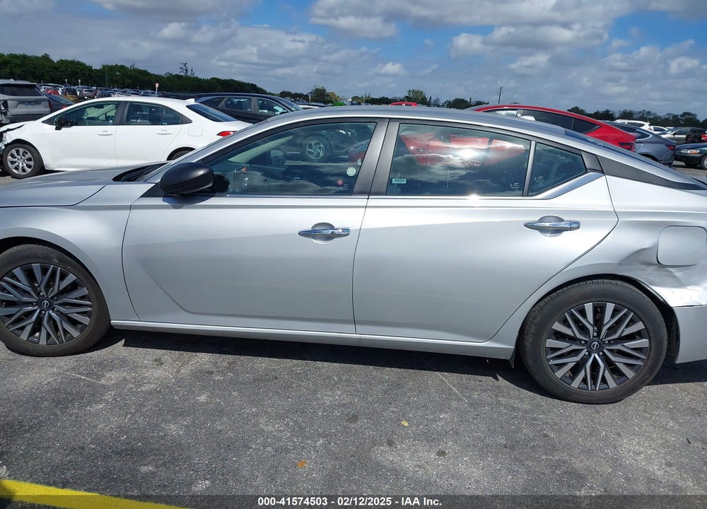2024 NISSAN ALTIMA VIN: 1N4BL4DV5RN303875