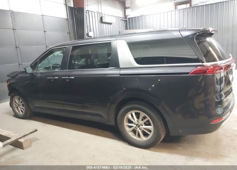 2023 KIA CARNIVAL MPV VIN: KNDNB4H35P6258785