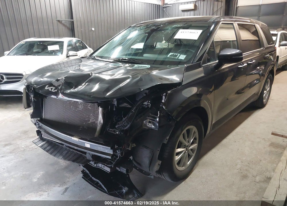 2023 KIA CARNIVAL MPV VIN: KNDNB4H35P6258785