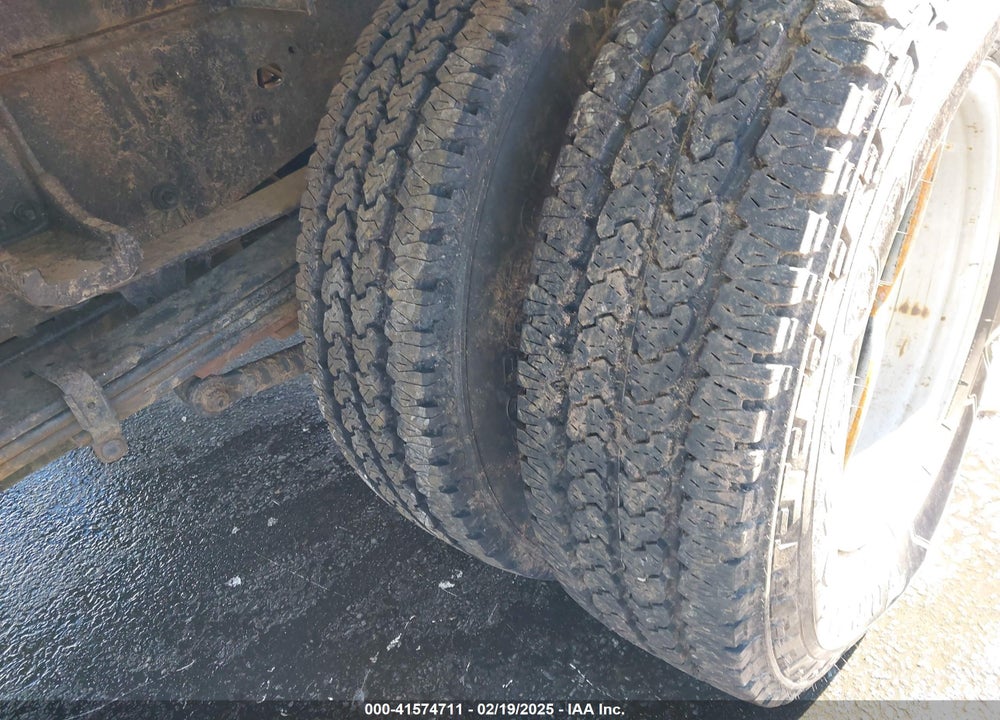 2011 GMC SIERRA 3500HD CHASSIS WORK TRUCK VIN: 1GD322CG3BF149025