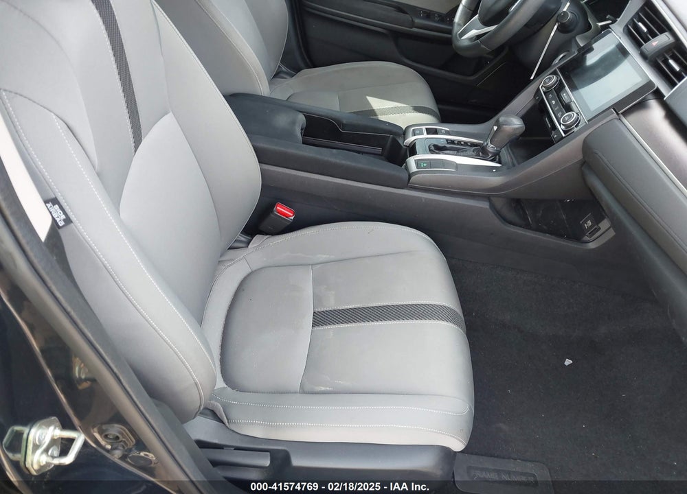 2016 HONDA CIVIC VIN: 19XFC1F3XGE020086