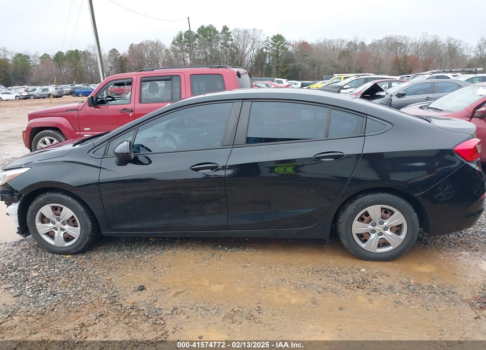 2017 CHEVROLET CRUZE VIN: 1G1BC5SM8H7280047