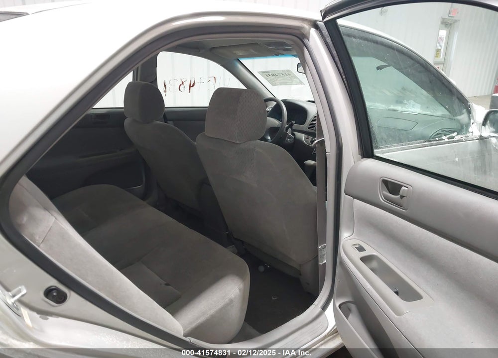 2002 TOYOTA CAMRY VIN: 4T1BE32K42U041331