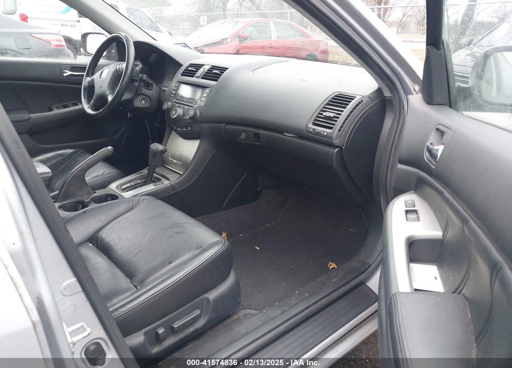 2004 HONDA ACCORD 3.0 EX VIN: 1HGCM665X4A085454