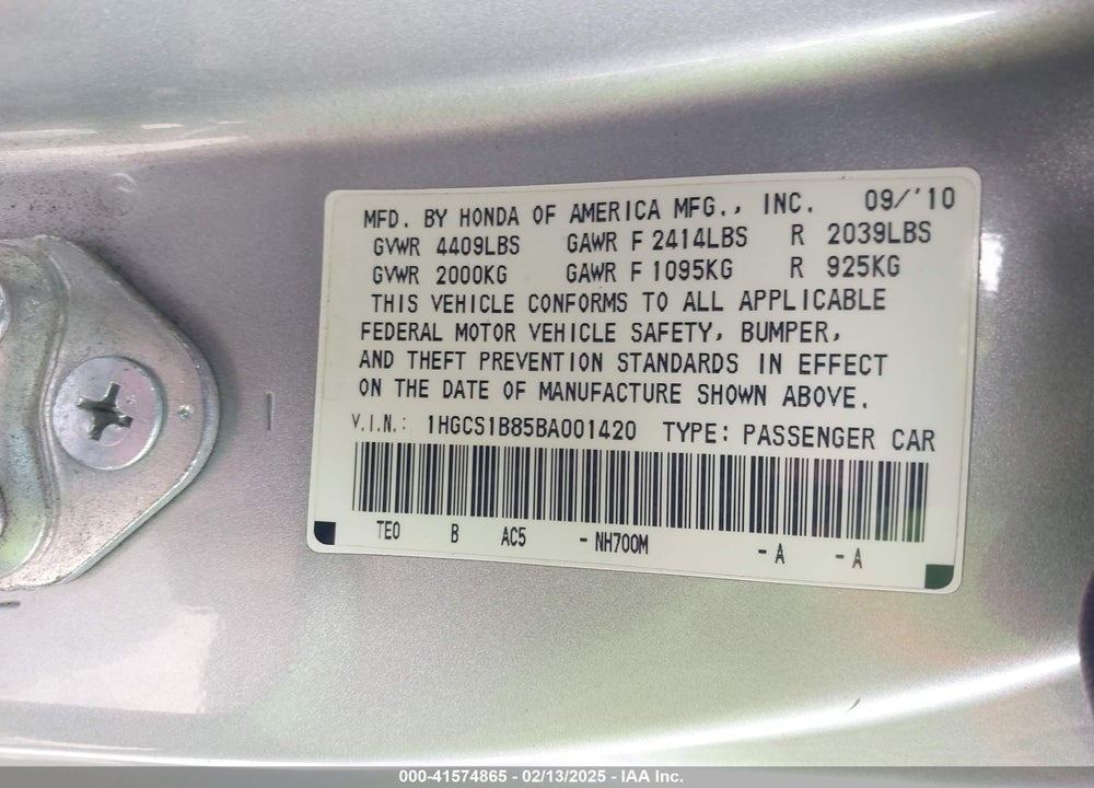 2011 HONDA ACCORD VIN: 1HGCS1B85BA001420