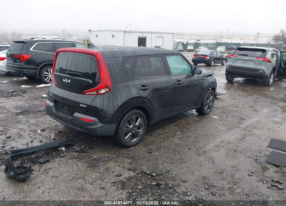 2022 KIA SOUL VIN: KNDJ33AU1N7803820