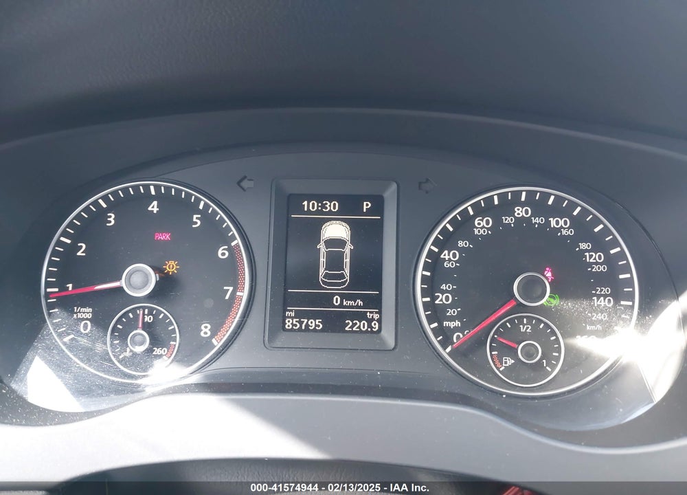 2013 VOLKSWAGEN JETTA VIN: 3VW4T7AJ3DM455689