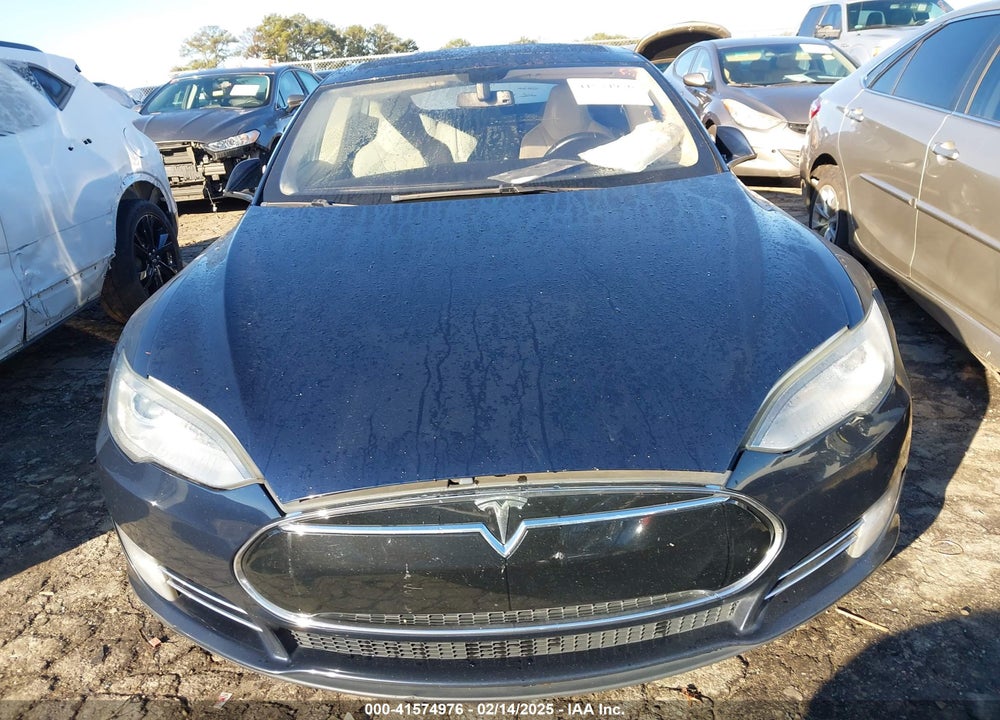 2014 TESLA MODEL S VIN: 5YJSA1H15EFP48938