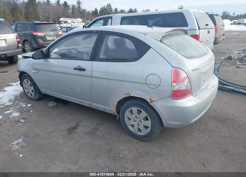 2008 HYUNDAI ACCENT VIN: KMHCM36C58U093487